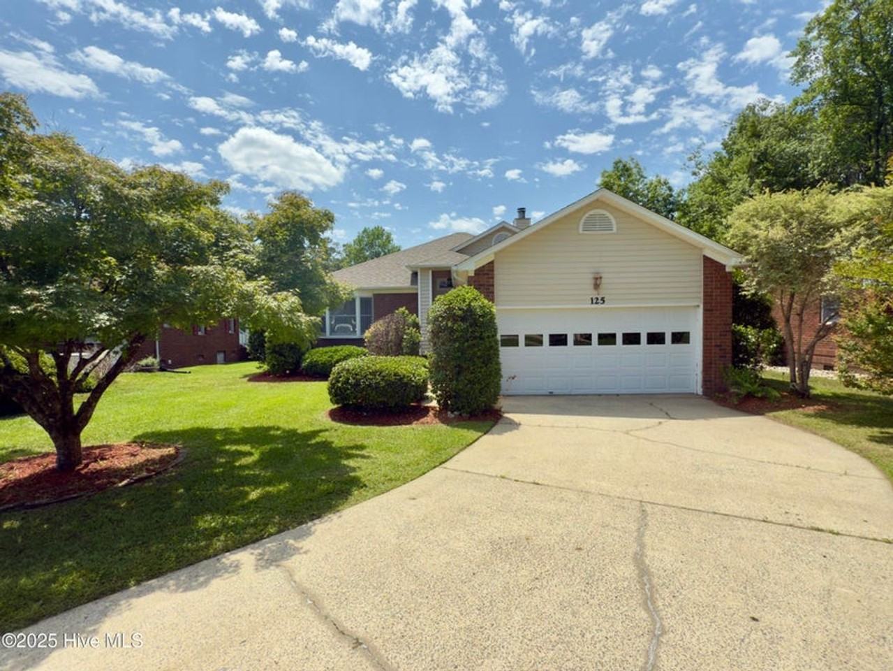 125 Canebrake Dr - Photo 3 of 20