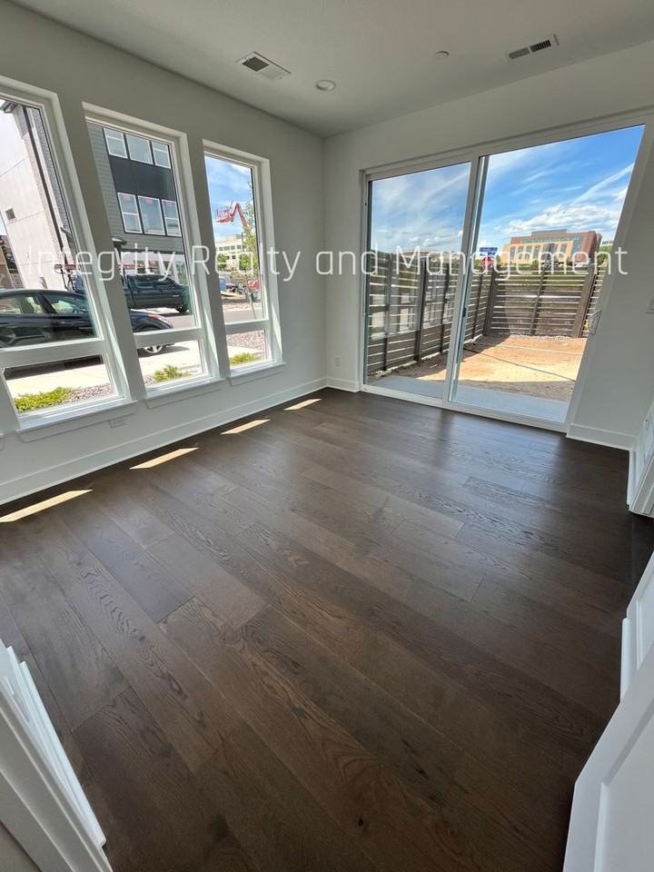 10976 E Geddes Pl - Photo 2 of 39