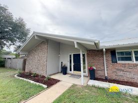 1501 Royal Palm Dr - Photo 1 of 1