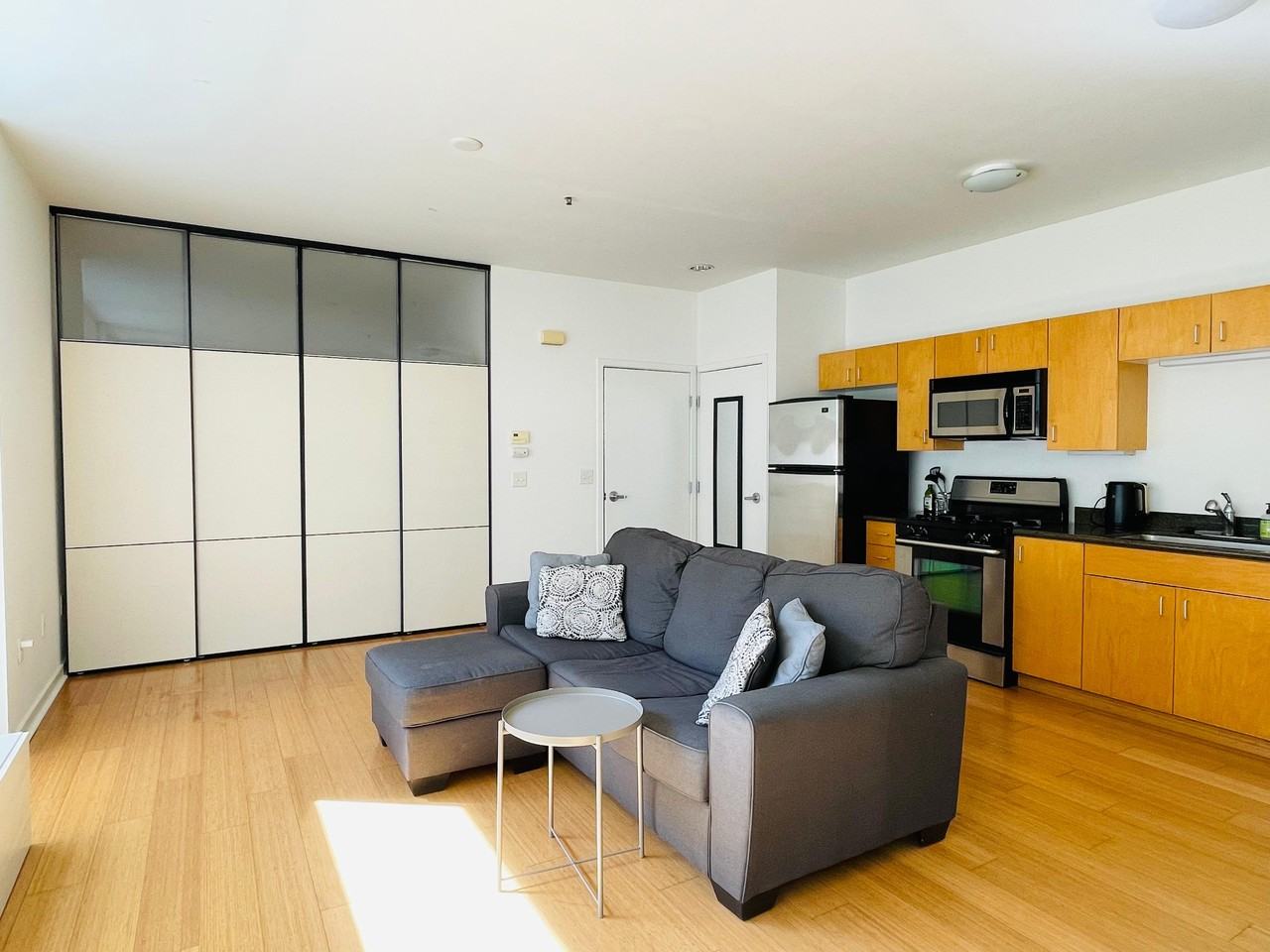 1007 41st Street #414 - Photo 6 of 14