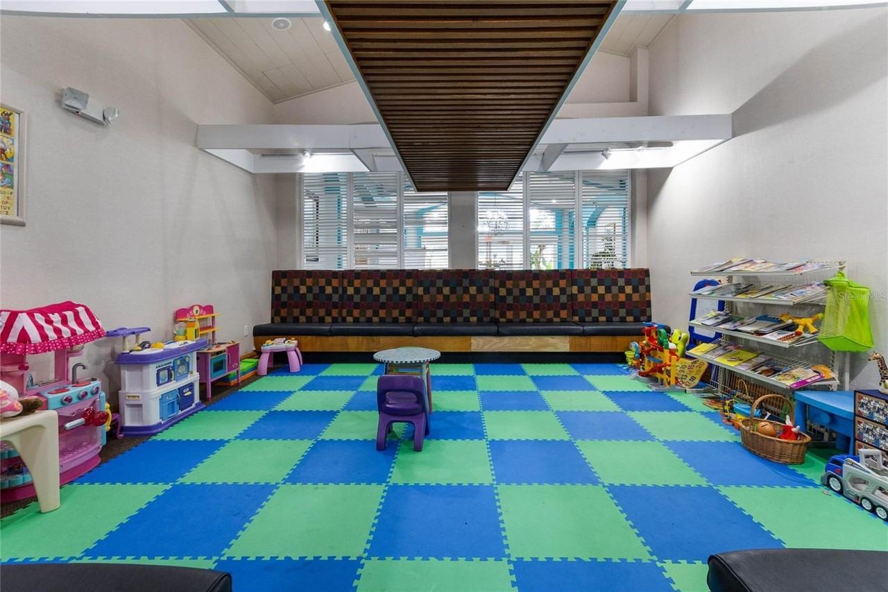 Caribbean Dr #1 - Photo 3 of 35