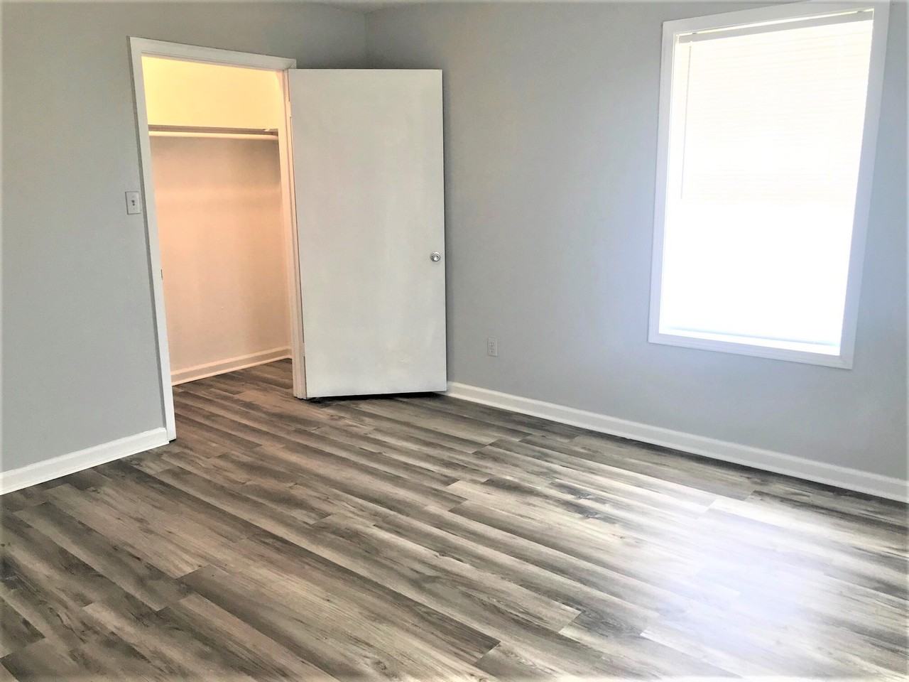 910 Prater Rd #910 - Photo 3 of 8