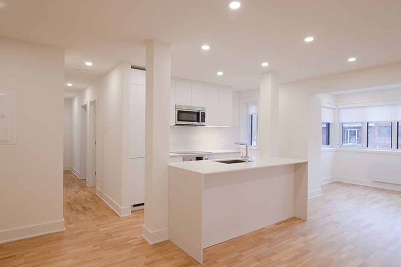 3185 Van Horne - Photo 2 of 19