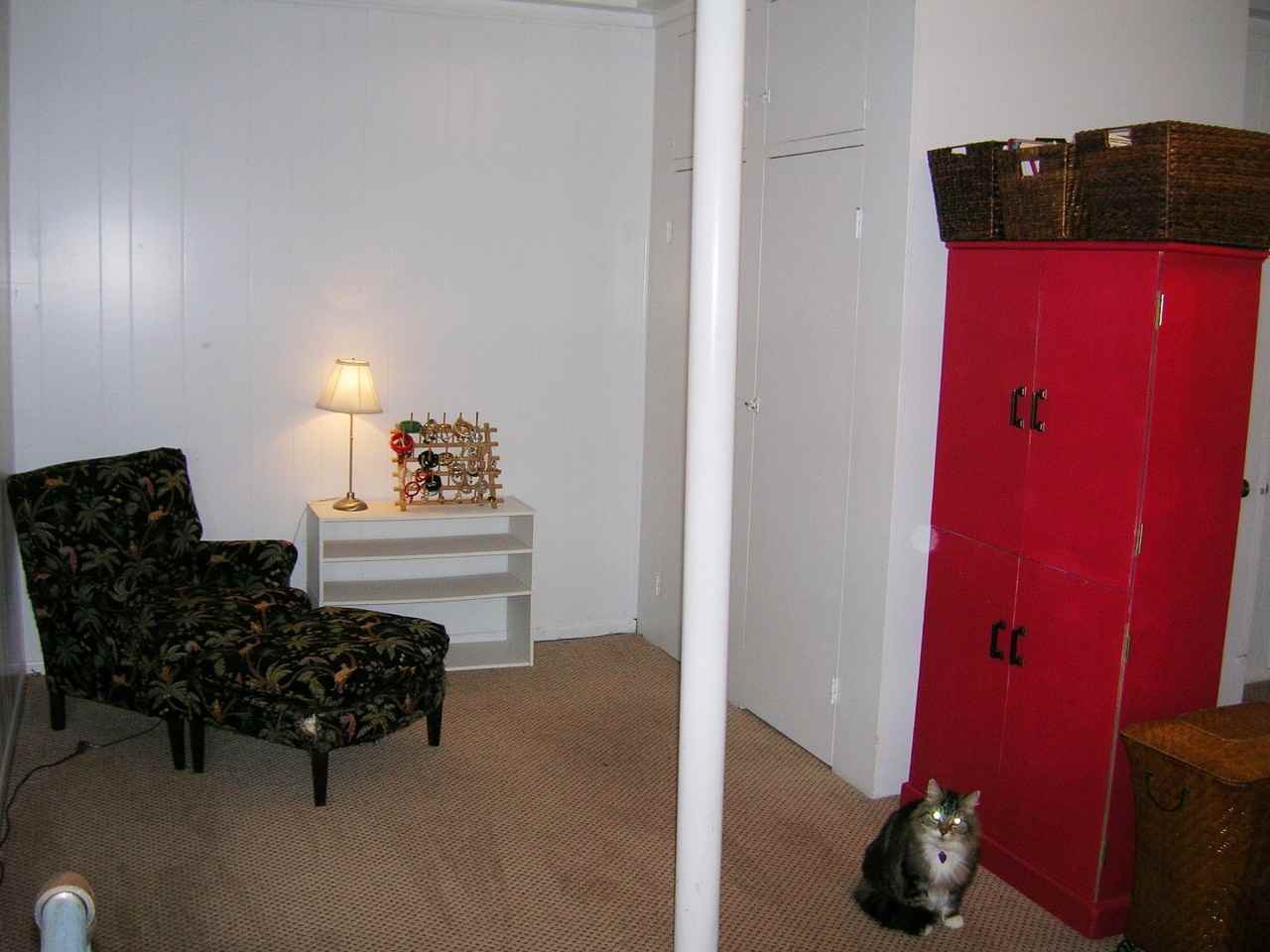 1211 - Photo 3 of 11