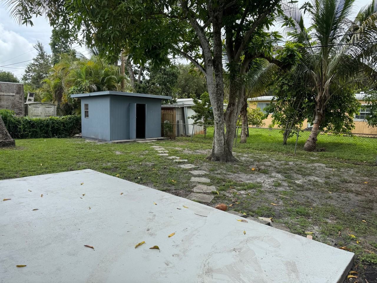 6884 Nwst - Photo 3 of 12