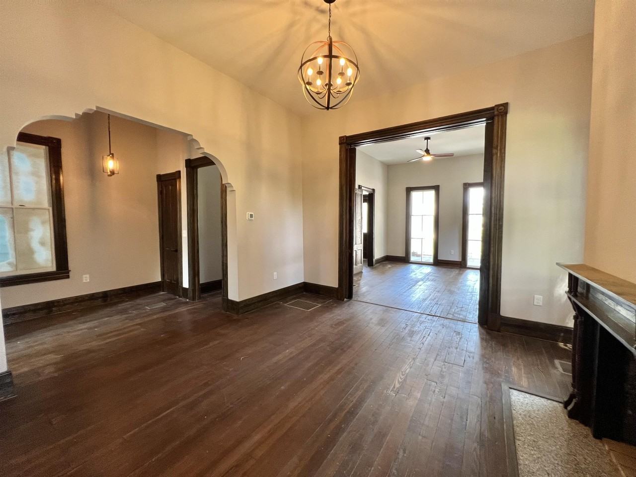 2313 Whitaker St #A - Photo 7 of 15