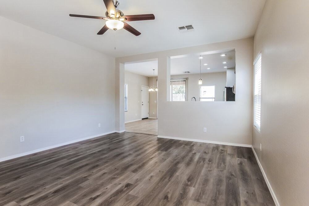 18514 W Udall Dr - Photo 4 of 17