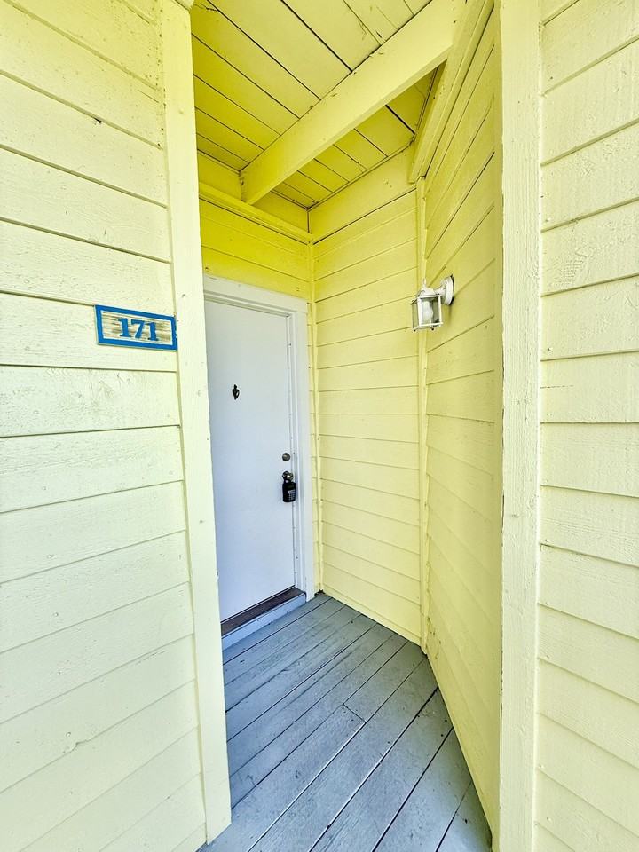 455 Alts K #K171 - Photo 2 of 36