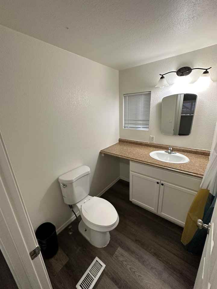 4486 E Crystal Dr - Photo 2 of 14