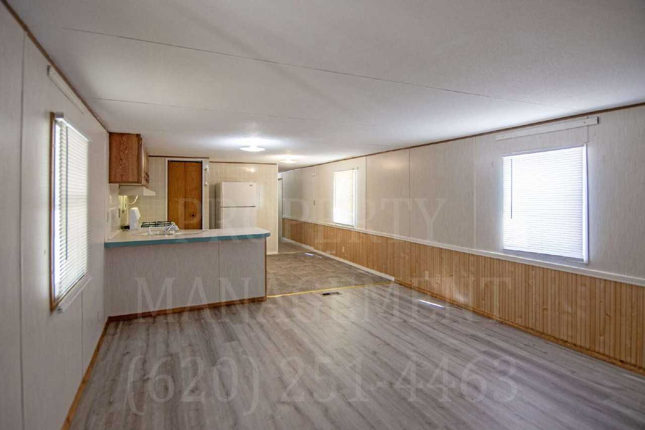 -28 Glendale Estates - 3607 Page Rd - Photo 2 of 22