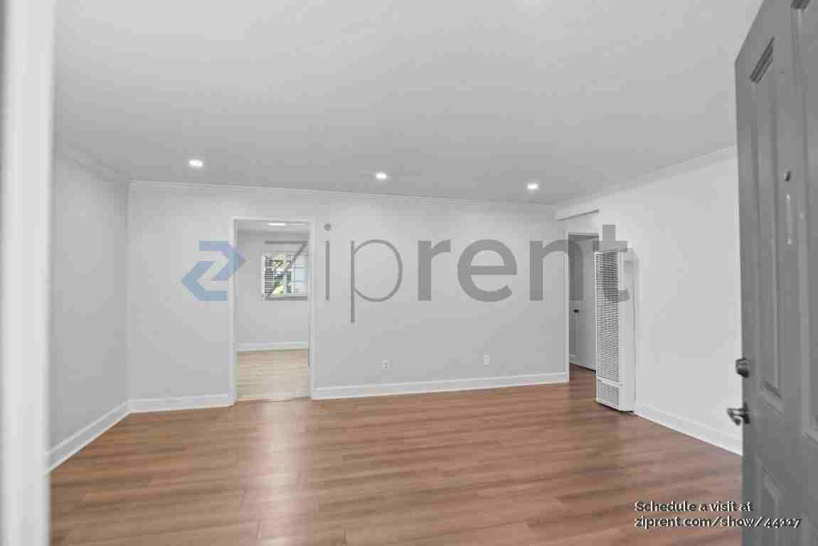 1946 Menalto Ave - Photo 6 of 24