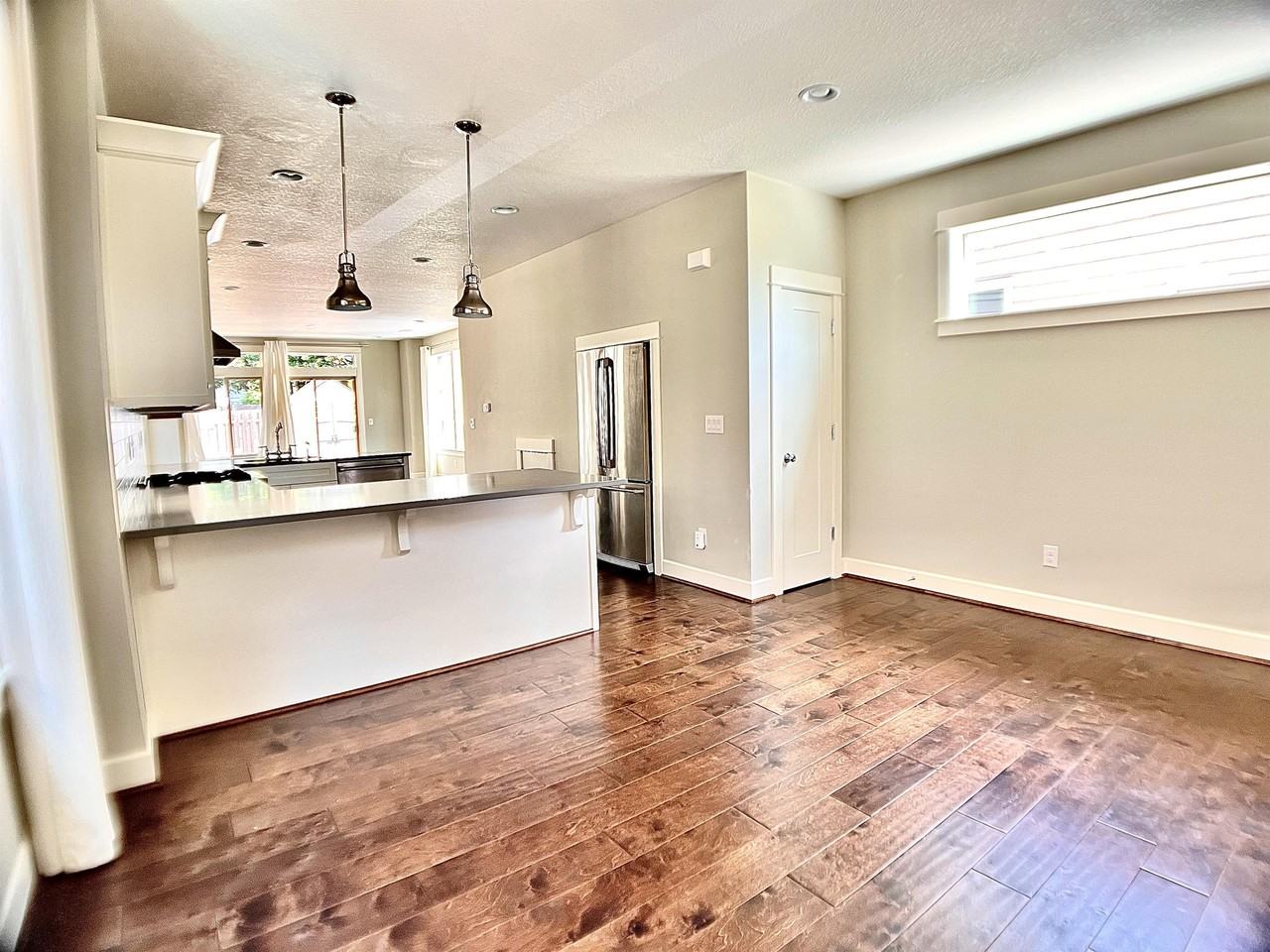 4243 Se Nehalem St - Photo 3 of 48