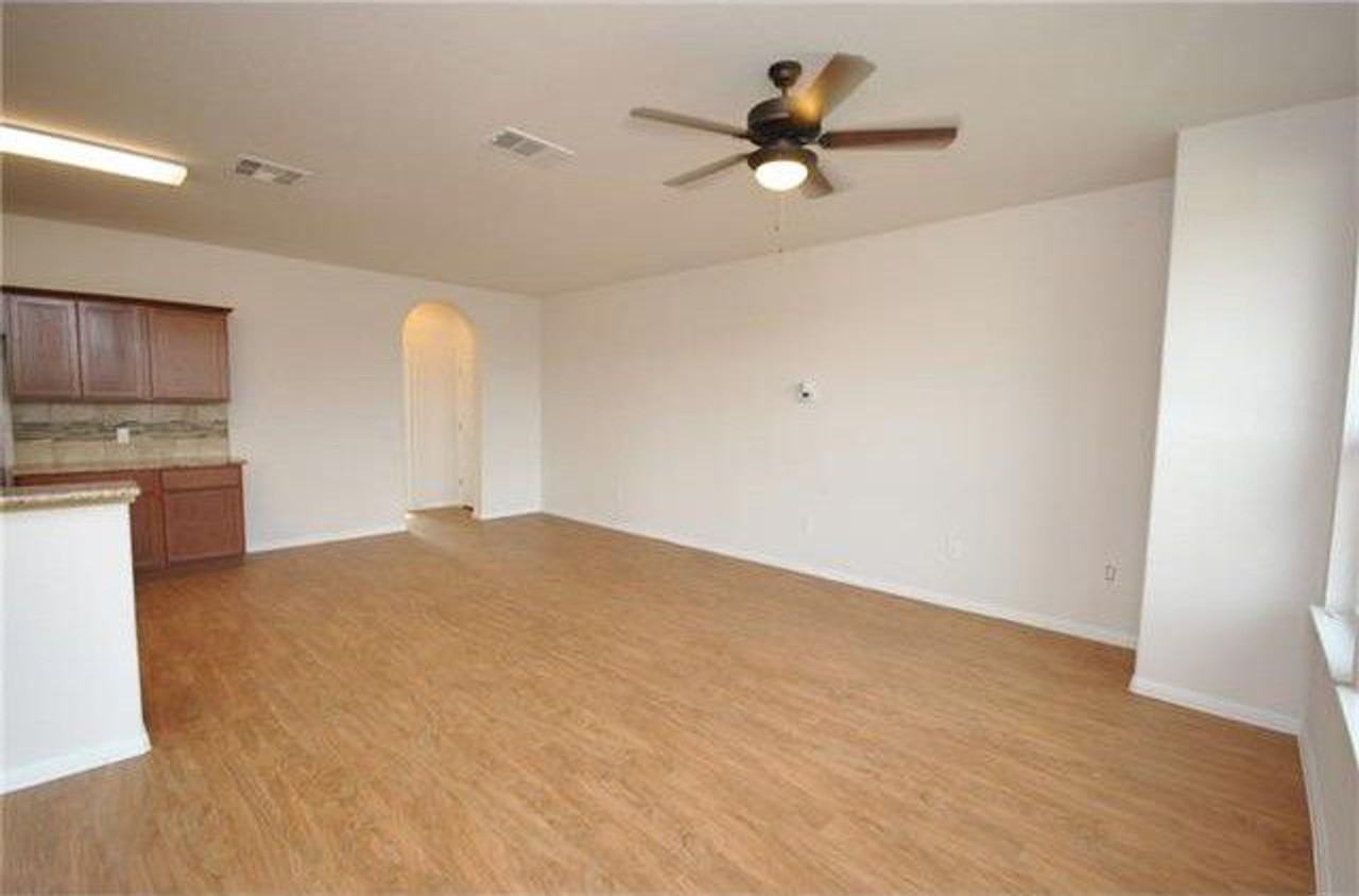 Muirfield Townhomes - Photo 7 of 50