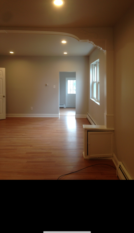 235 W 4th Ave #1 - Photo 3 of 9