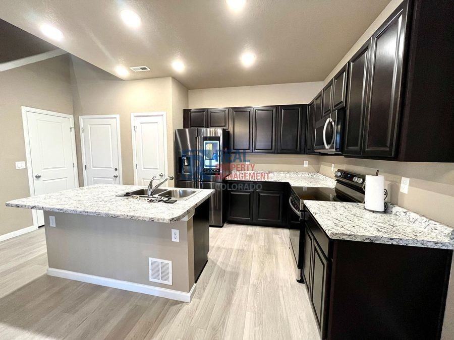 5321 Mountain Vista Hts - Photo 4 of 14