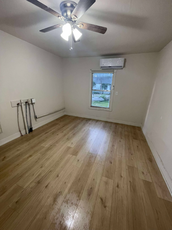 1231 French Ave - Photo 5 of 21