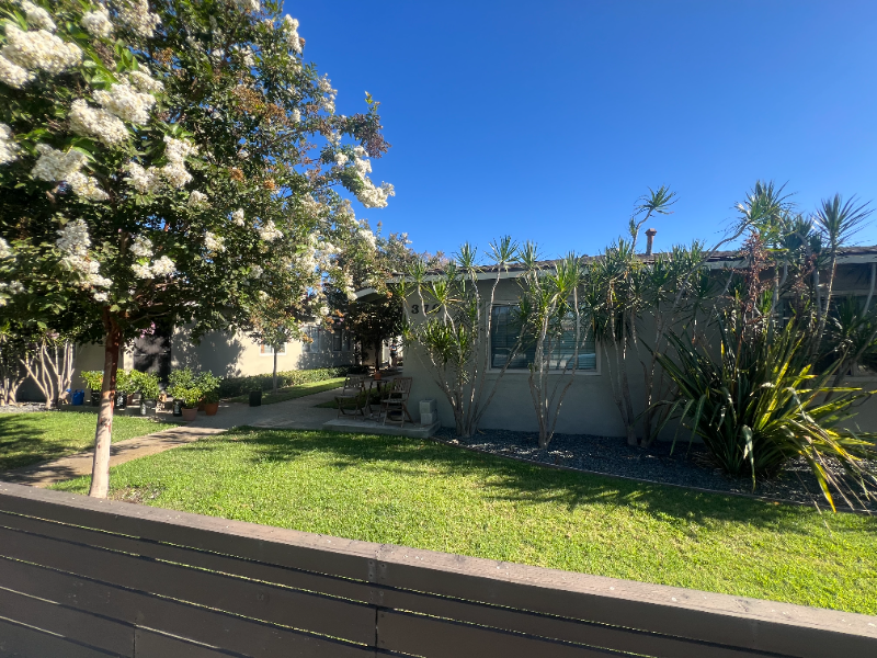 370 358, 362, 366,W. Truslow Ave #370-1 - Photo 2 of 10