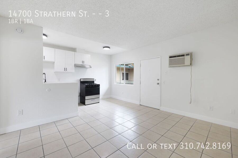 14700 Strathern St #3 - Photo 2 of 14