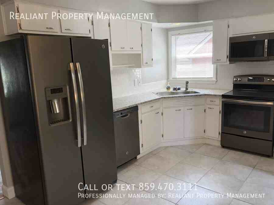 149 Saint Ann Dr - Photo 3 of 21