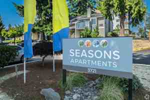 featured image of 3721 S 152nd St