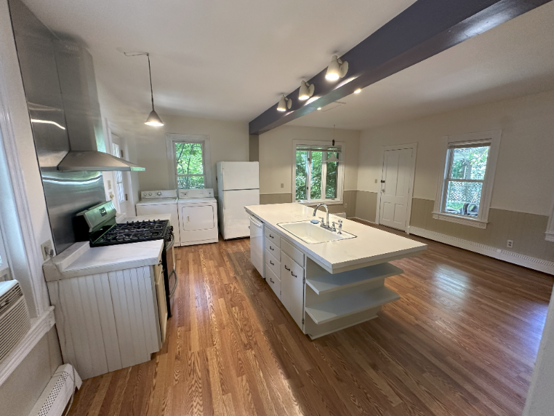 131 Lee Avenue #131 - Photo 5 of 19