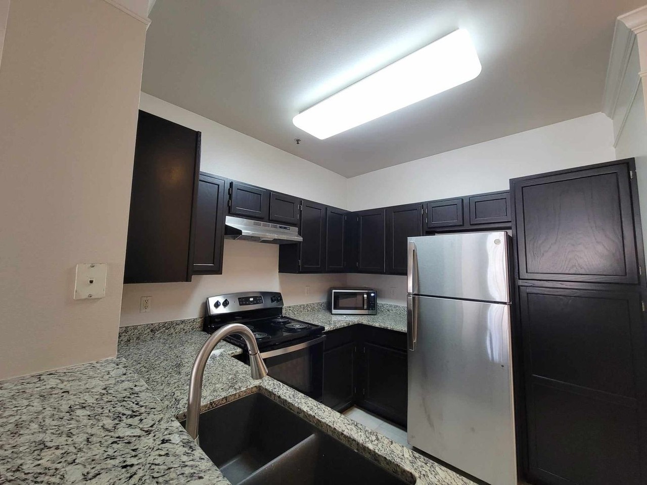 Cortland Ridge Apartments - Photo 4 of 42