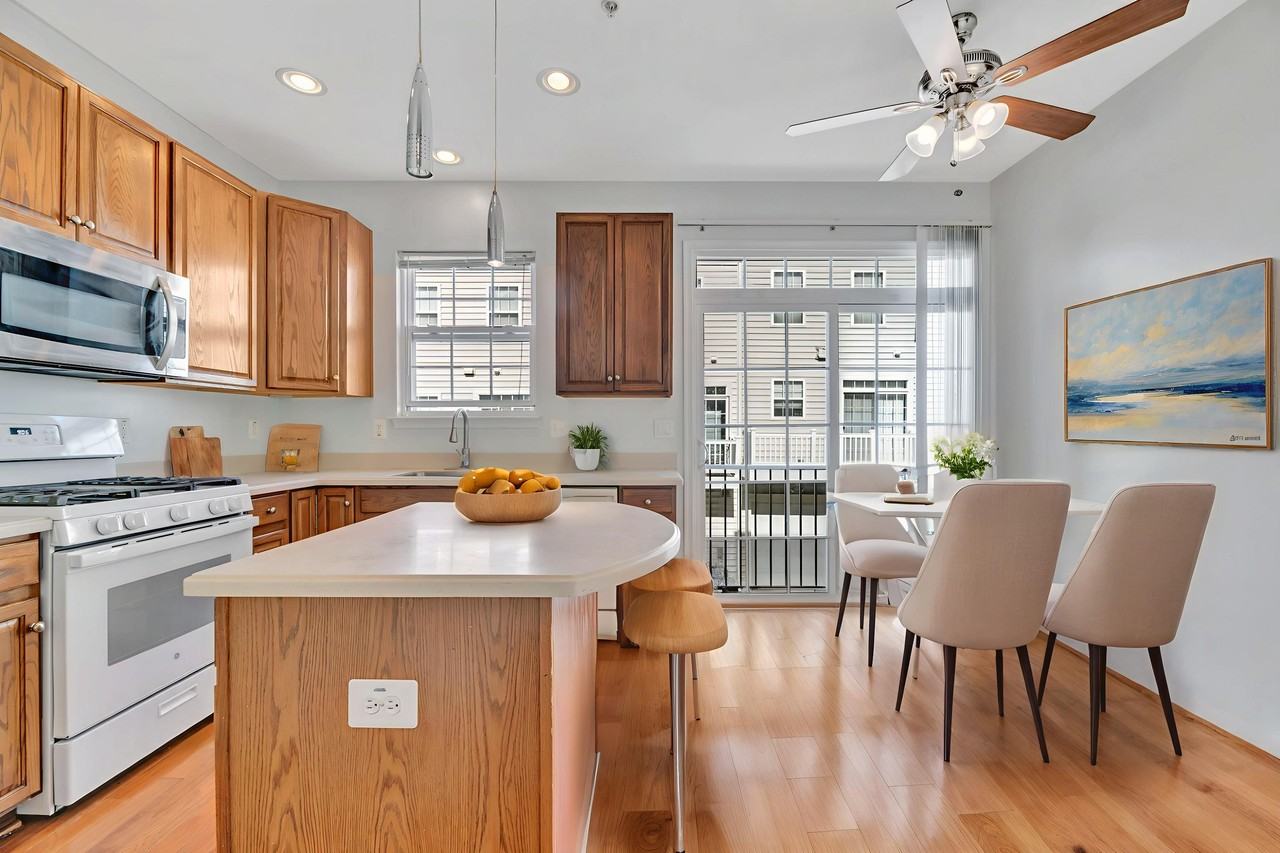 4287 S Capitol St Sw - Photo 6 of 18