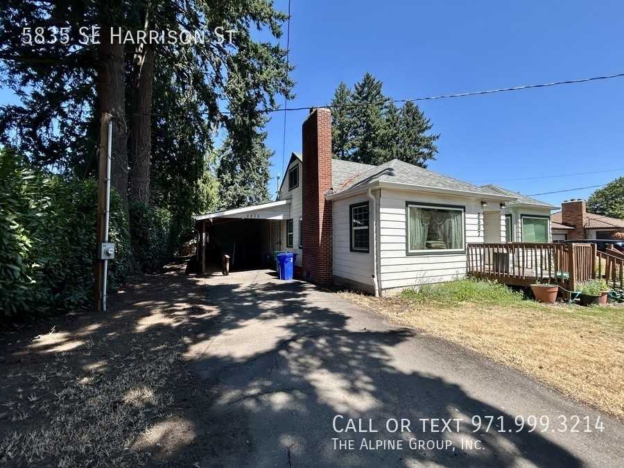 5835 Se Harrison St - Photo 2 of 49