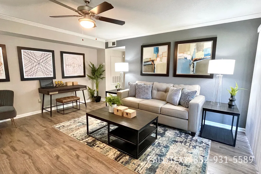 1266 Atascocita Rd - Photo 5 of 10