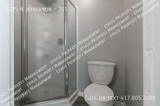 1225 N Jefferson Ave #201 - Photo 1 of 1