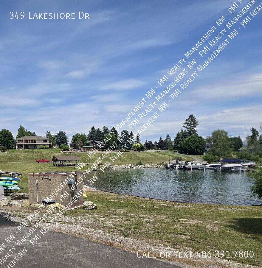 349 Lakeshore Dr - Photo 3 of 18
