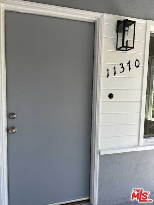 11370 Venice Blvd #11370 - Photo 2 of 19