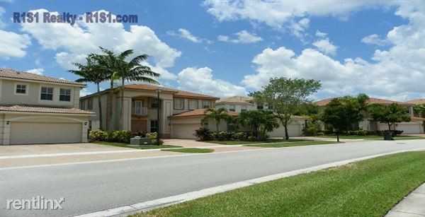 10497 Fishpond Ct - Photo 3 of 10