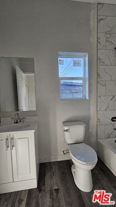 136 W 99th St - Photo 2 of 3