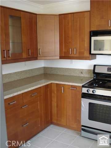 1519 W 208th St #103-103 - Photo 2 of 4