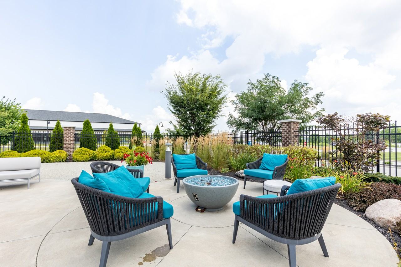 Flats at Spring Mill Station - Photo 6 of 108