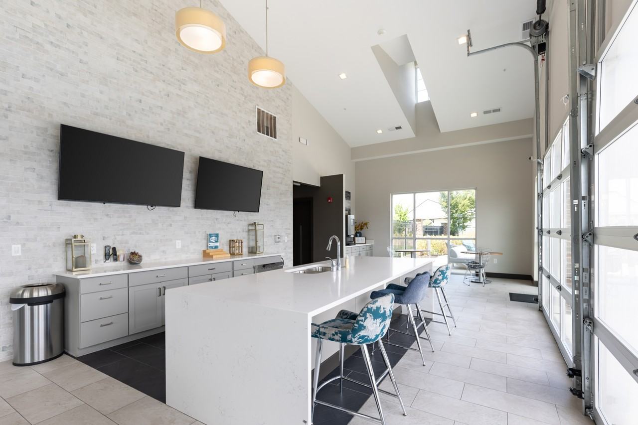 Flats at Spring Mill Station - Photo 7 of 108