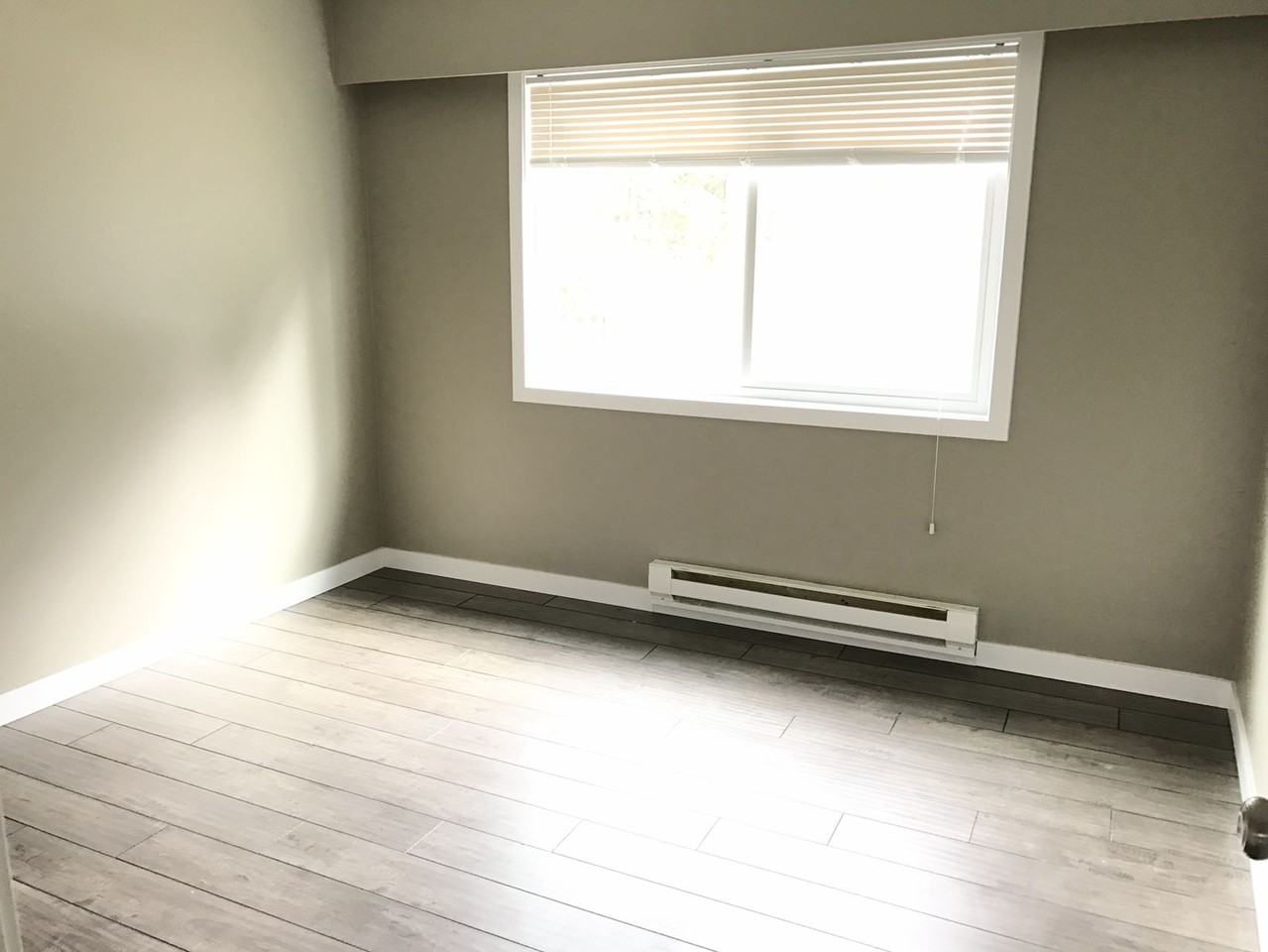 10135 131 Street #6 - Photo 2 of 7