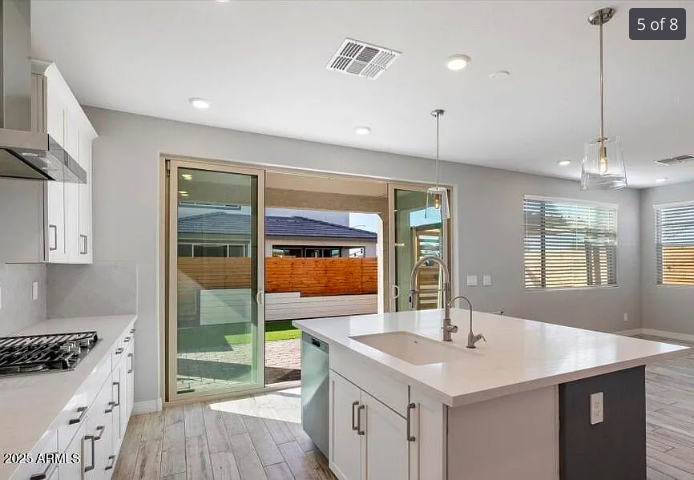 10013 East Trent Avenue - Photo 3 of 14