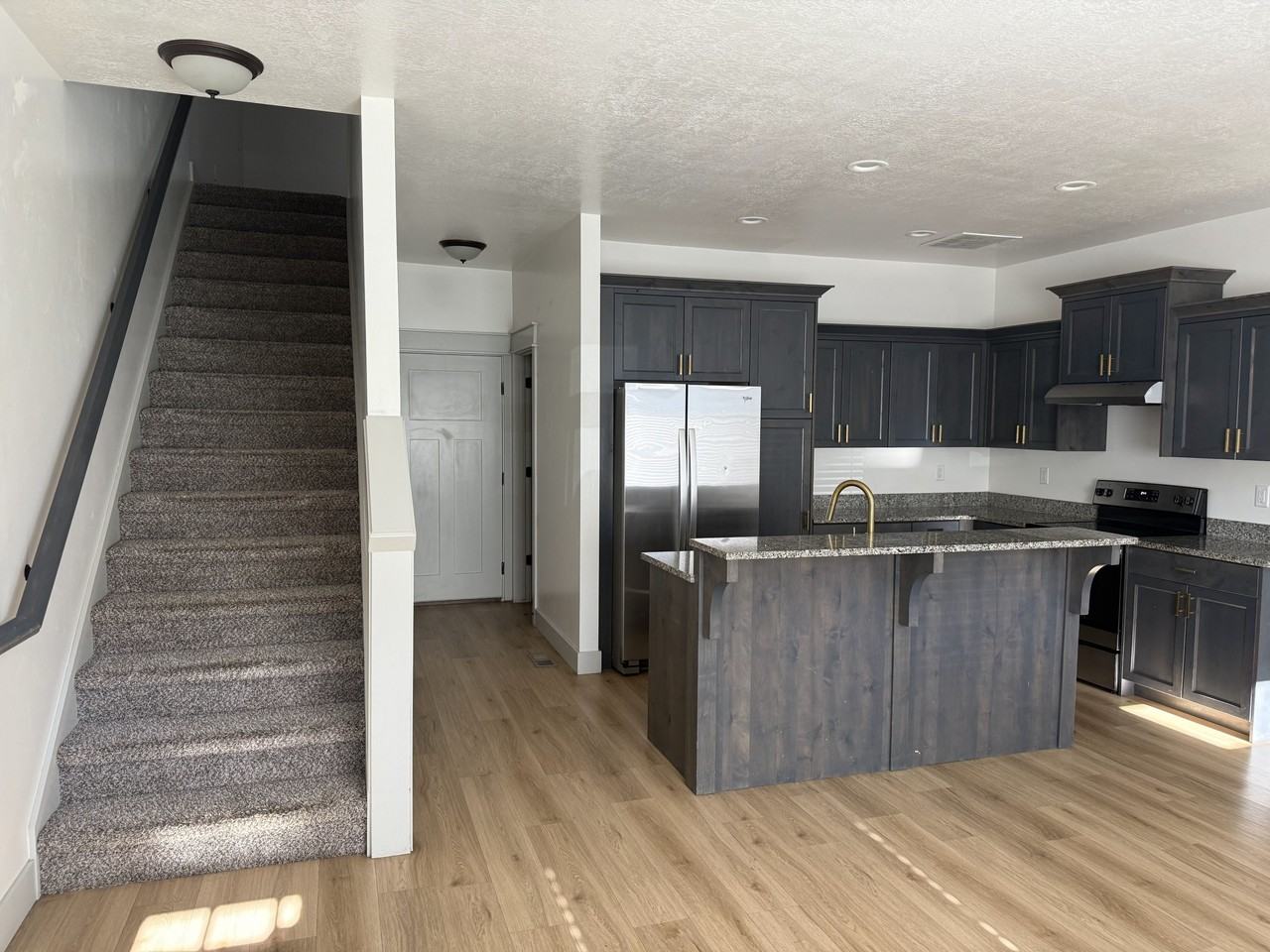 1453 N 1220 E - Photo 3 of 10