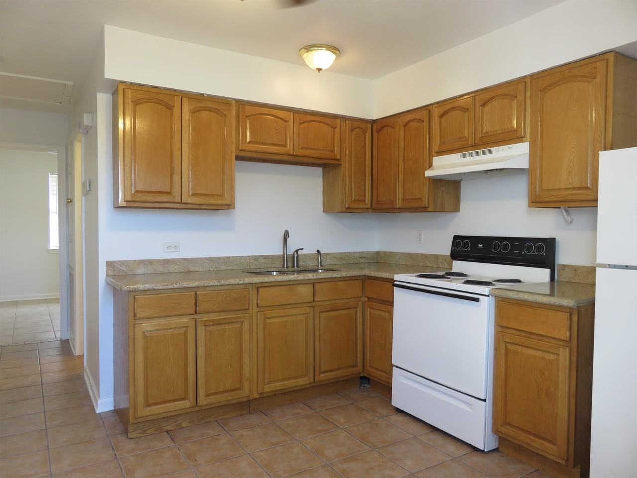 2000 Lena Drive - Photo 6 of 7