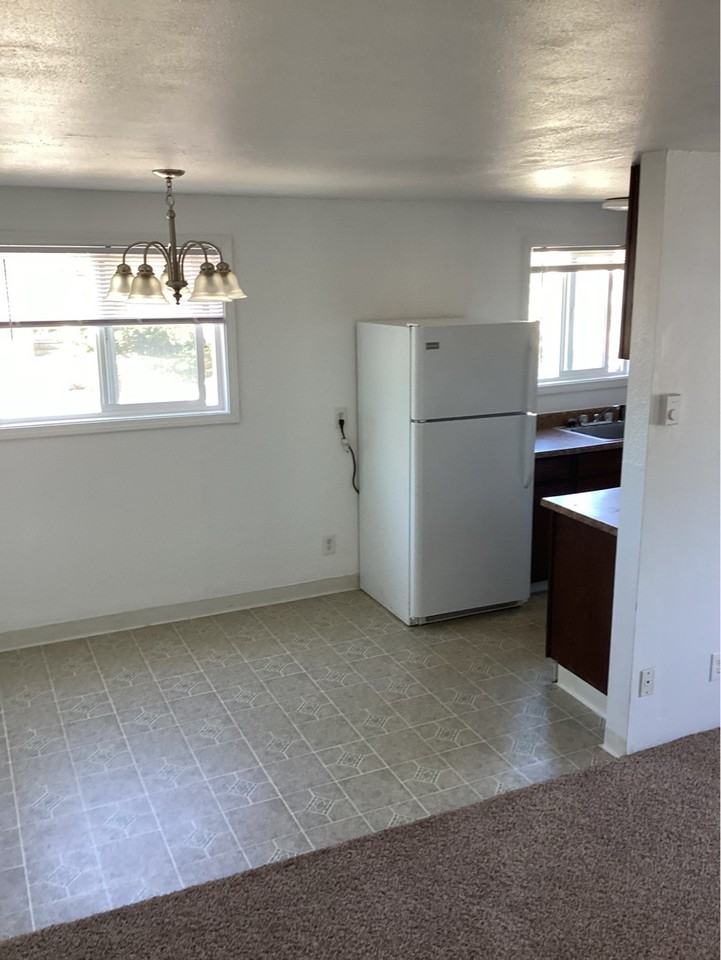 166 Northeast 8th Street - Photo 2 of 11