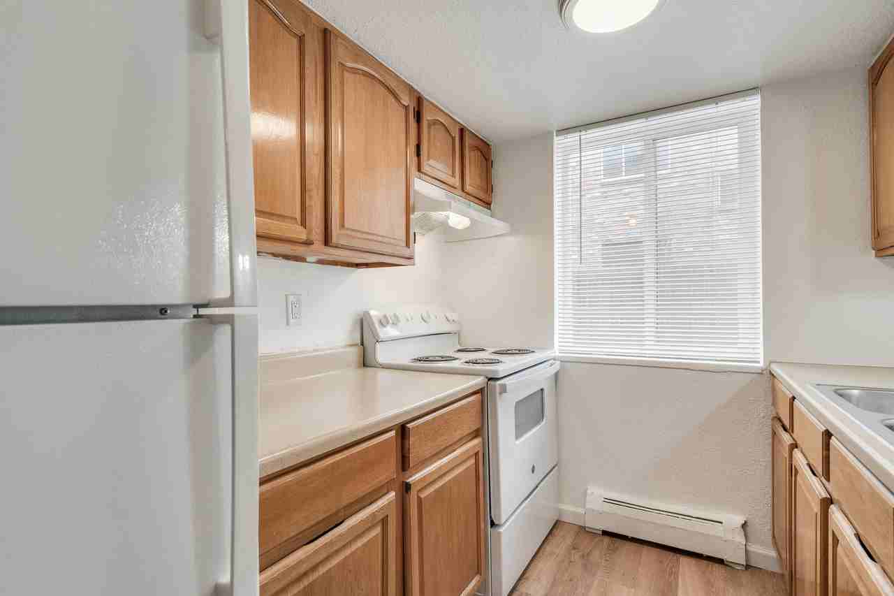 1325 Idalia Court - Photo 5 of 50