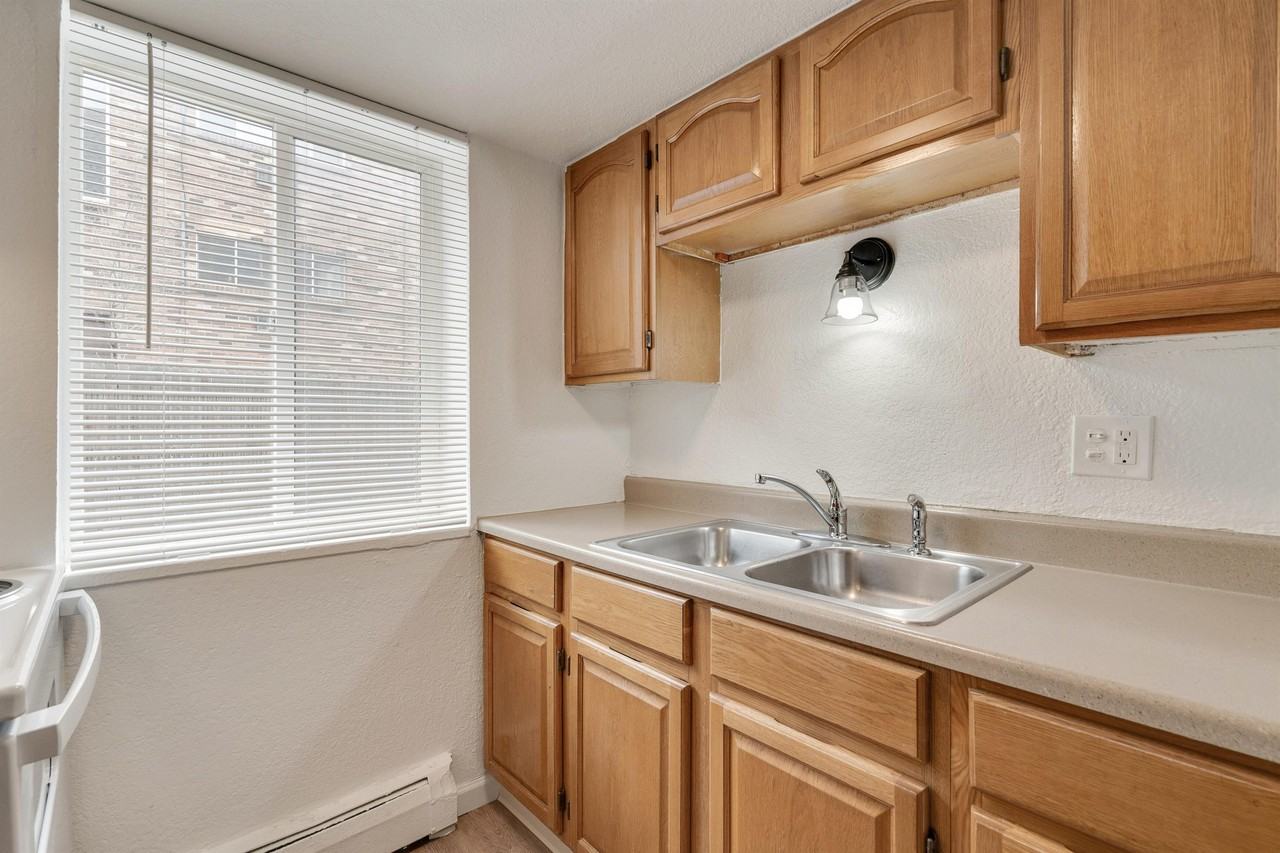 1325 Idalia Court - Photo 7 of 50
