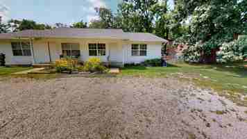 featured image of 1388 Fay Rd