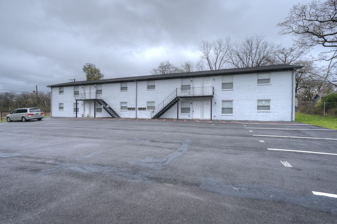 3311 16th Avenue North - Photo 2 of 21