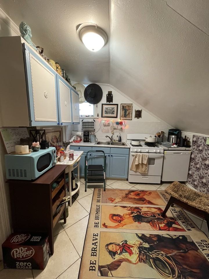 4316 Baronne St. - Photo 3 of 37