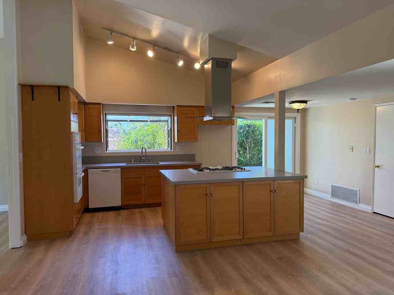 22357 Liberty Bell Rd - Photo 3 of 15