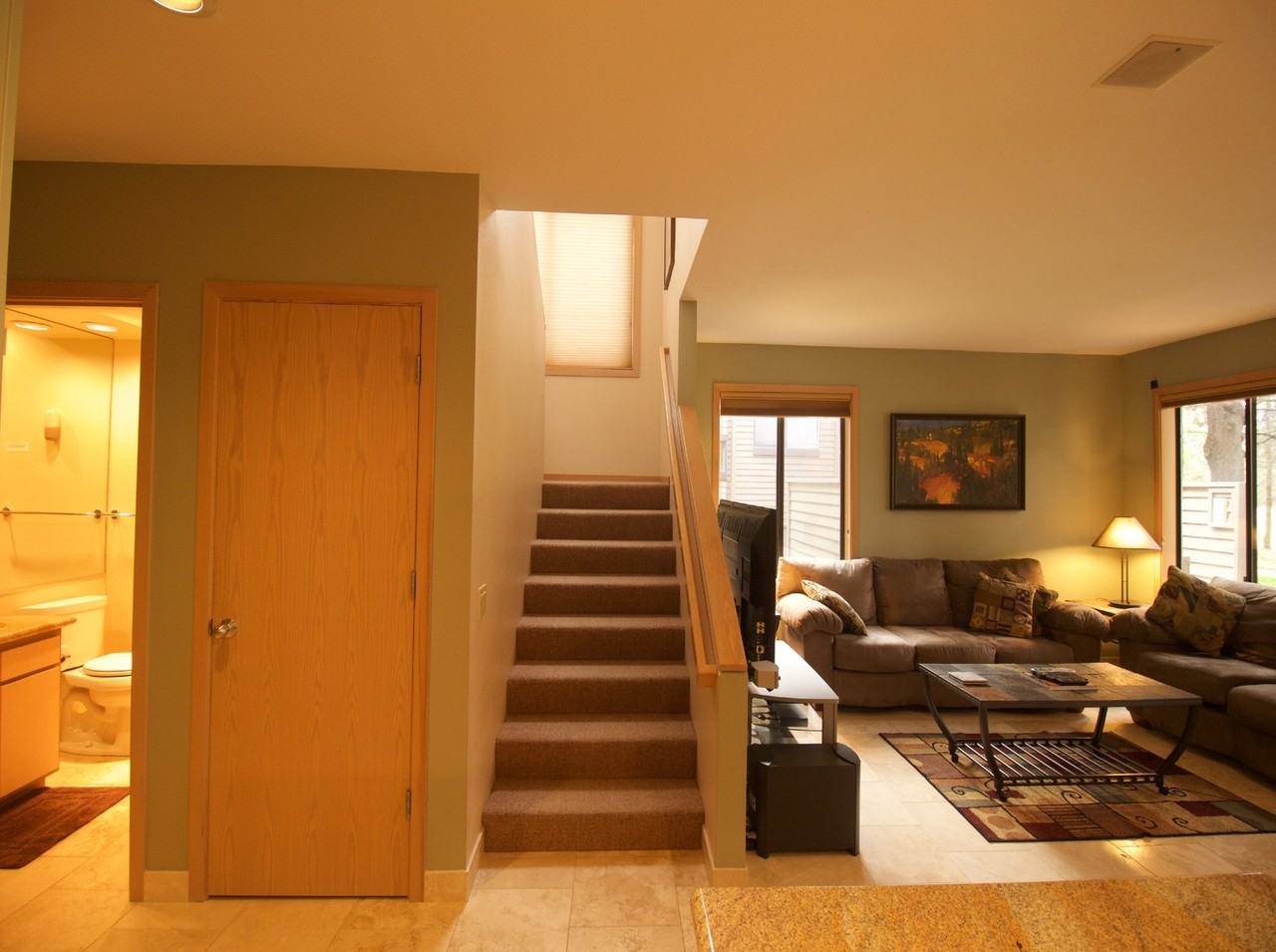 8 8 Eaglewood Condominium - Photo 5 of 9