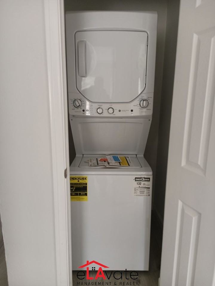 4064 Abourne Rd. - Photo 7 of 8